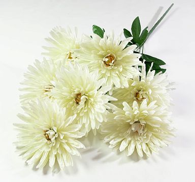 Хризантема "Танго" 7 цветков от магазина KALINA являющийся официальным дистрибьютором в России 