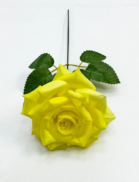 Роза штучка "Палома" желтая