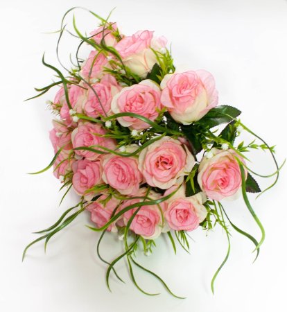 Роза Восторг 18 ветки 18 цветка