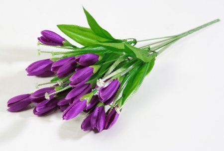 Букет крокусов "Спектр" 7 веток 21 цветок