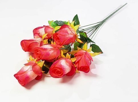 Роза "Соланж" 7 цветков от магазина KALINA являющийся официальным дистрибьютором в России 
