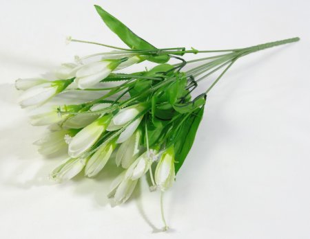 Букет крокусов "Спектр" 7 веток 21 цветок