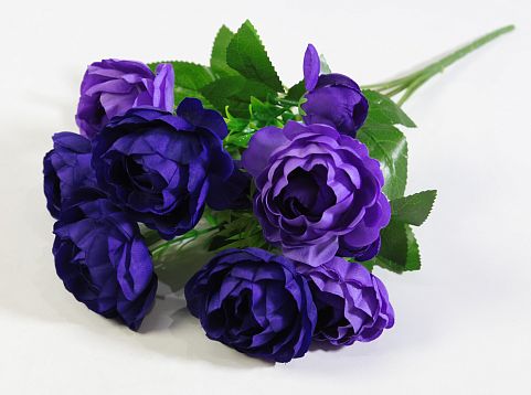 Букет пионов "Экстрим" 7 цветков от магазина KALINA являющийся официальным дистрибьютором в России 