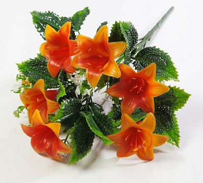 Лилия пластик 6 цветков от магазина KALINA являющийся официальным дистрибьютором в России 