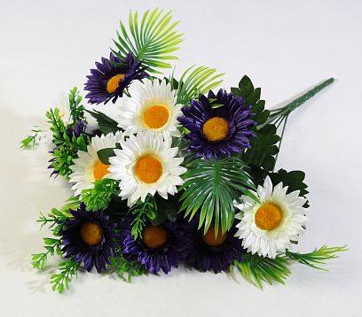 Букет ромашек "Парча" 12 цветков от магазина KALINA являющийся официальным дистрибьютором в России 