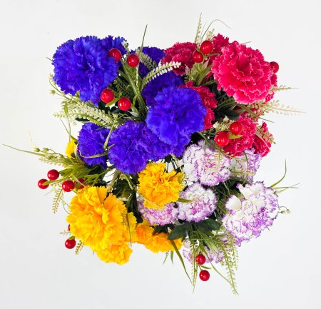 Гвоздика с ягодкой 9 цветков 12 веток