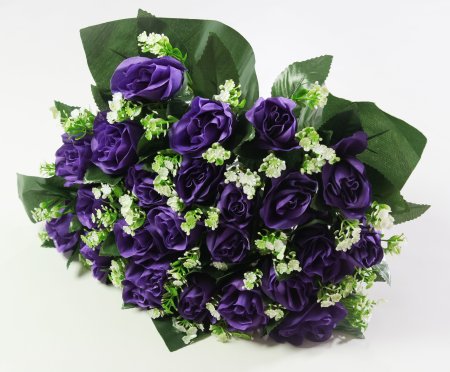 Букет роз с крупным листом 24 цветка