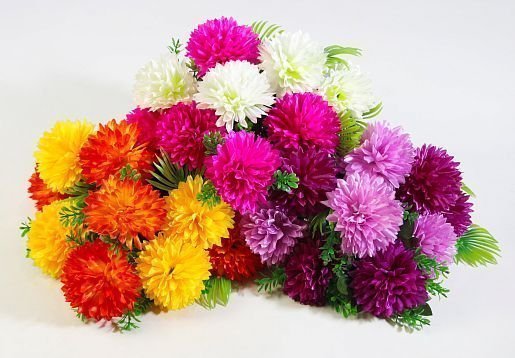 Букет хризантем "Вектор" 9 цветков от магазина KALINA являющийся официальным дистрибьютором в России 