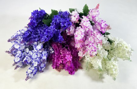 Букет сирени большой 18 соцветий