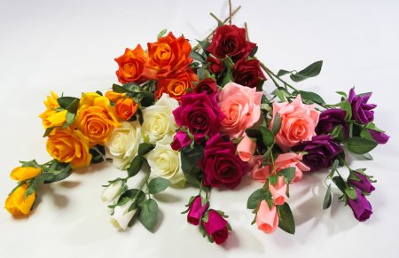 Ветка розы "Ламбада" 3 цветка 3 бутона