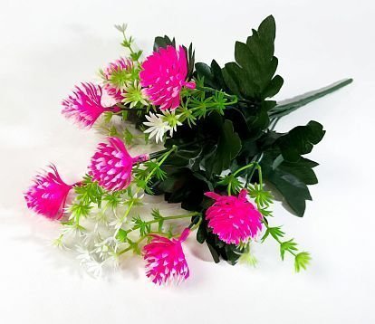 Букет "Диамант" 7 цветков от магазина KALINA являющийся официальным дистрибьютором в России 
